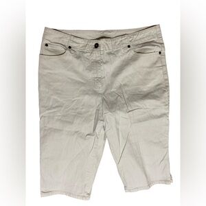 Christopher & Banks Bermuda crop capris cotton spandex stretch off white…